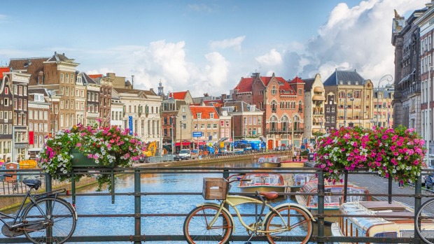 How to Behave Impeccably on an Amsterdam Stag