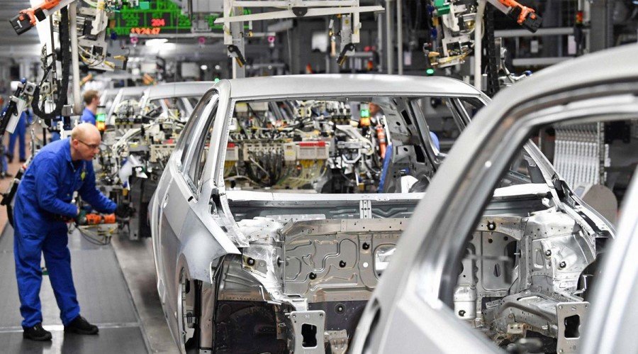 German Industrial Production Falls for Second Month in A Row