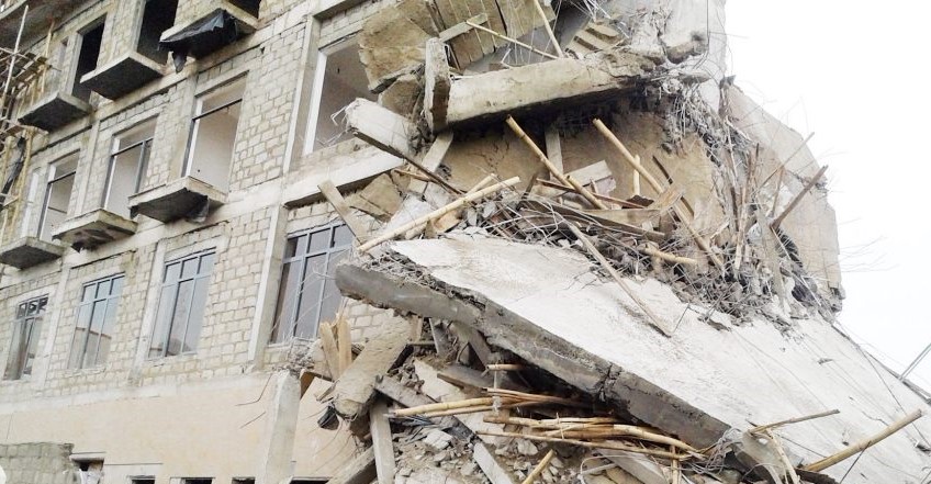 Deaths in Apartment Building Collapse in Nigeria