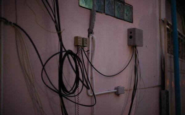 New Wiring and Emergency Electrician Services in London Homes